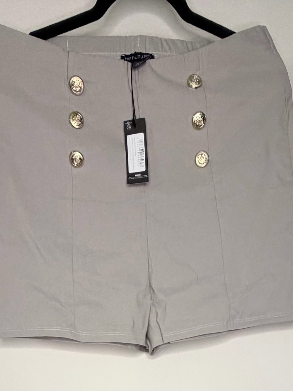 PrettyLittleThing Grey Gold Button Tailored Shorts NWT